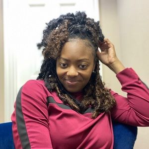 Meet your Posher, Toi